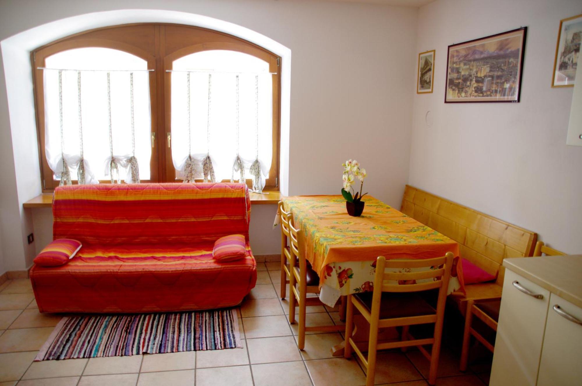 Appartamenti -Casa Nicolussi- مولفينو المظهر الخارجي الصورة
